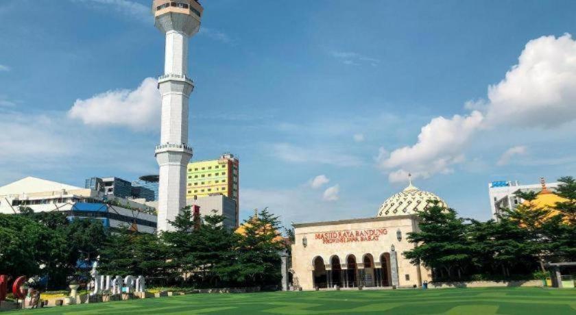 Hotel Unik Bandung Exterior foto